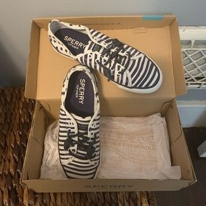 Sperry Isle Stipe Top-Siders